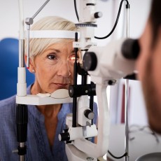 Katarakt-Operation mit Monofokallinse
